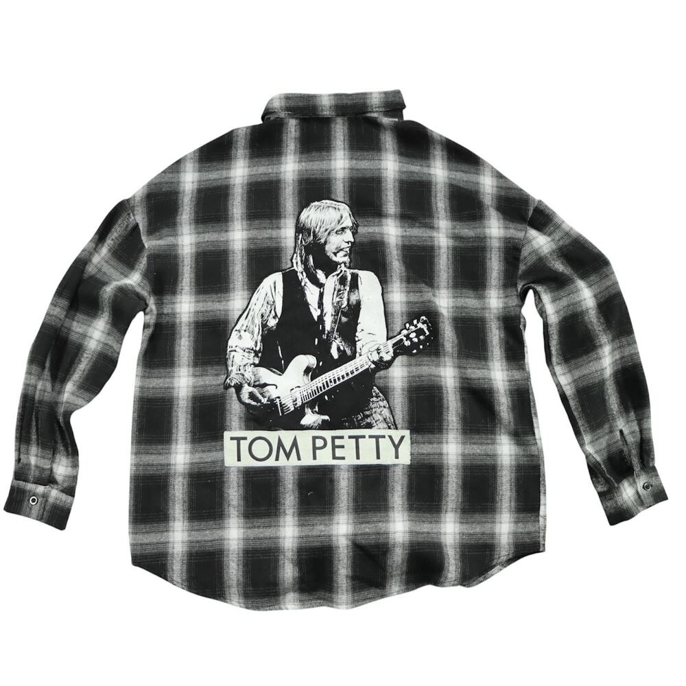 Flower Child Tom Petty Graphic Black White Womens Plaid Flannel Large Shirt Rare